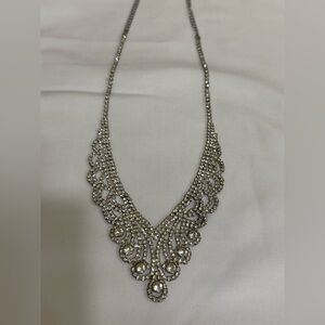 Elegant Silver Necklace